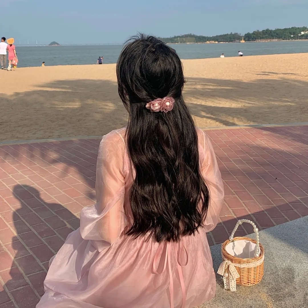 她不土，她是我妹妹